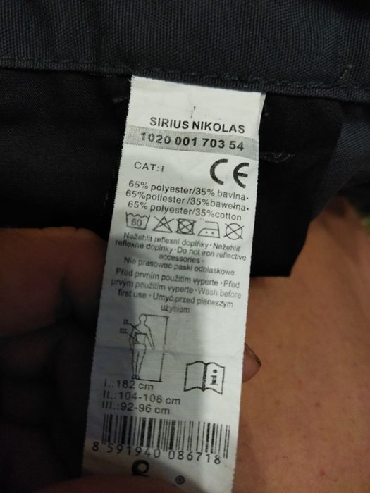 Spodnie robocze męskie .