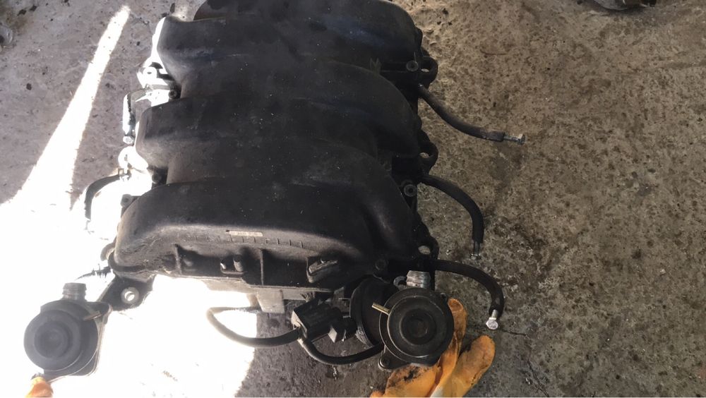 Впускний колектор мерседес w220 m112 m113 om613 om648