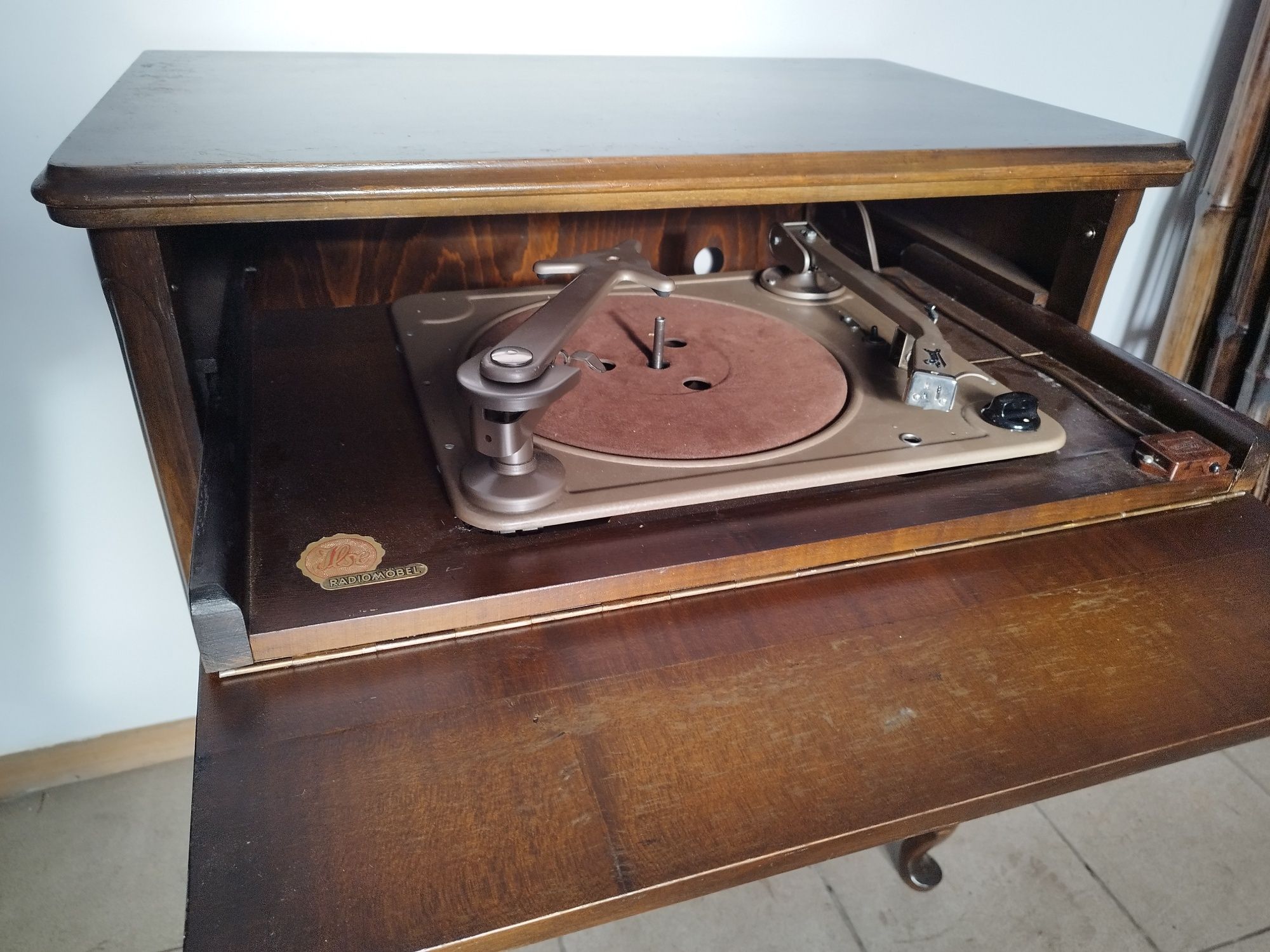 gramofon zabytkowy DUAL z szafką komodą