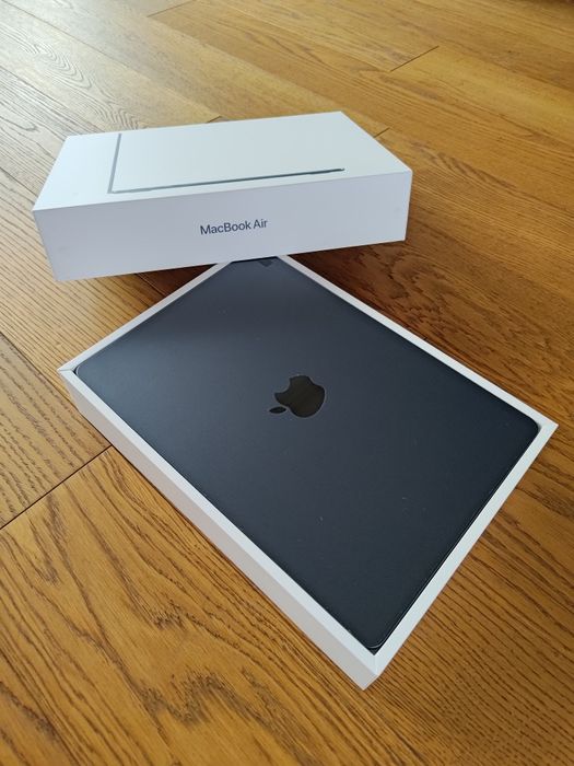 Macbook Air M2, 16 GB, 512 SSD, Midnight