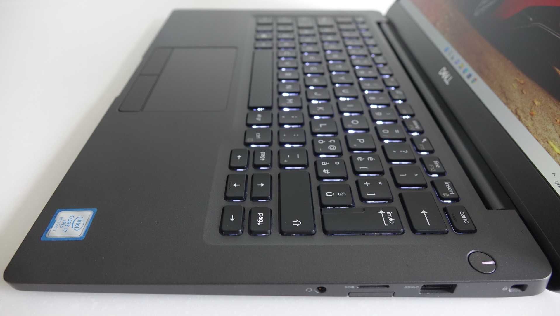 Ноутбук DELL latitude 14 7400 IPS FHD i7-8665U 16gb 512gb Thunderbolt