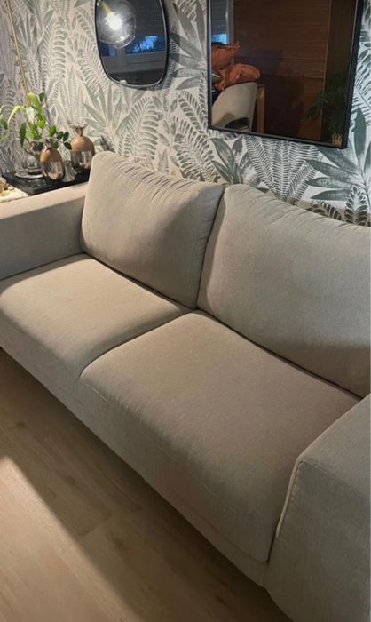 Sofa em segunda mão -2 anos