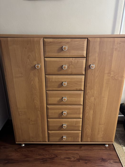 Komoda z MDF używana