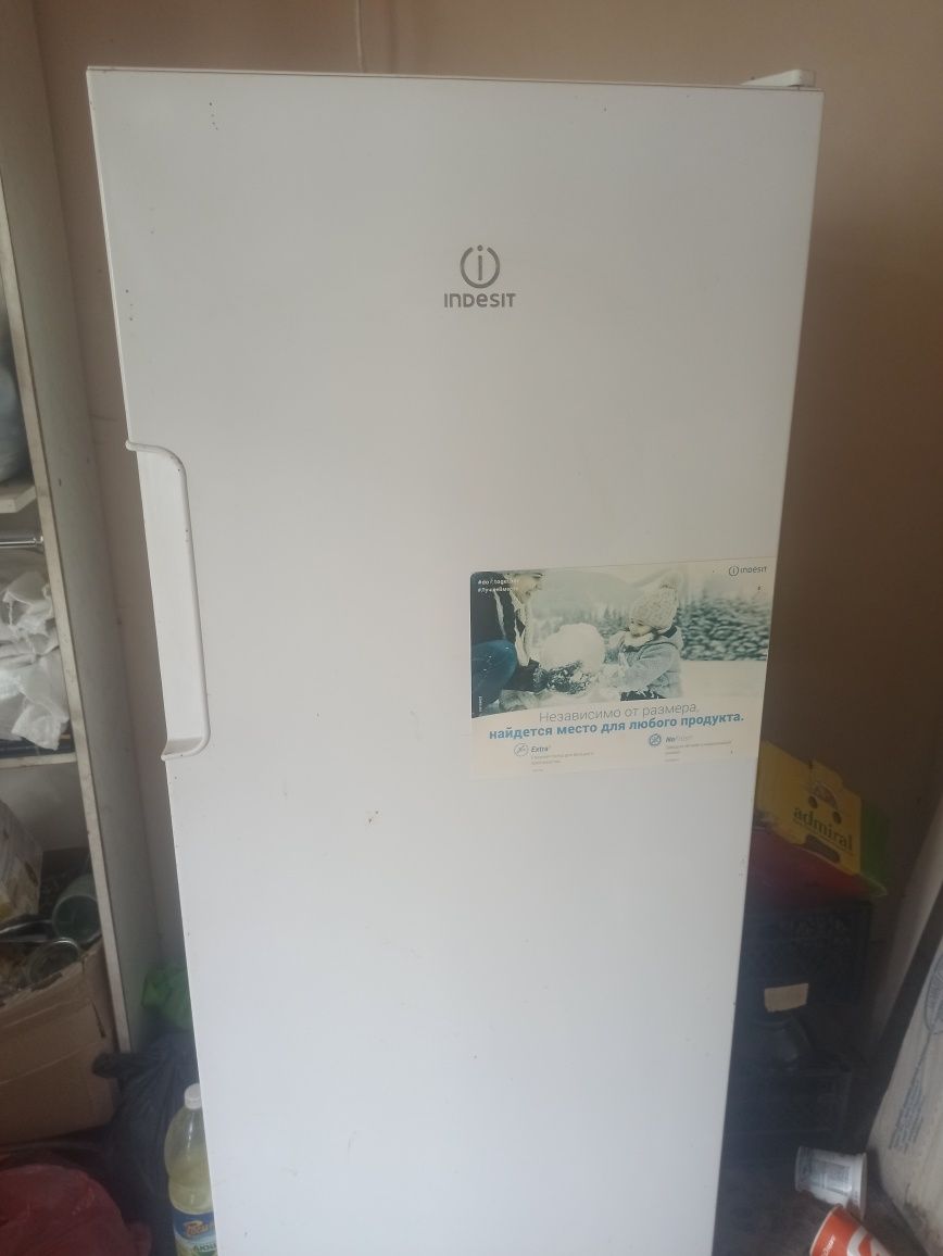 Холодильная камера indesit