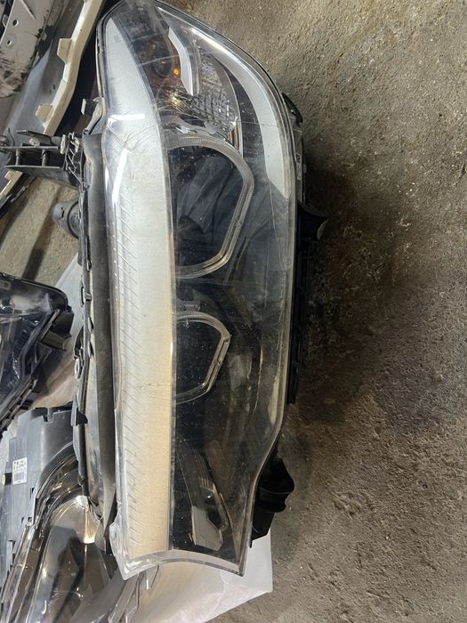 Передня Фара фара BMW G30 G31
