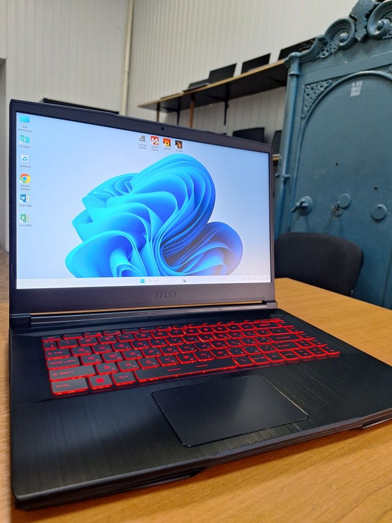 MSI GF63 Thin 9SC HexaCore Intel Core i7-9750H GeForce GTX 1650 4Gb
