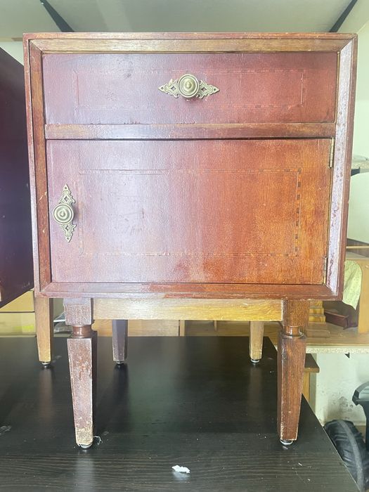 Cómodas de madeira - Para Restauro