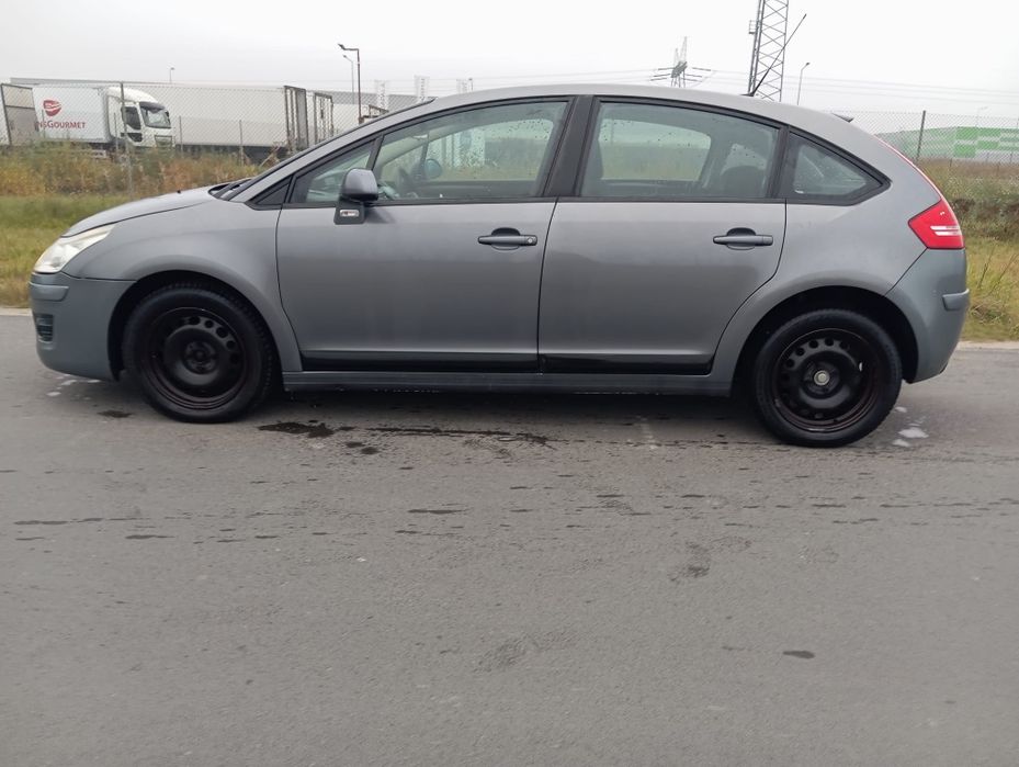 Citroen C4 1.6 benzyna 5-drzwi 2009r. Super Stan