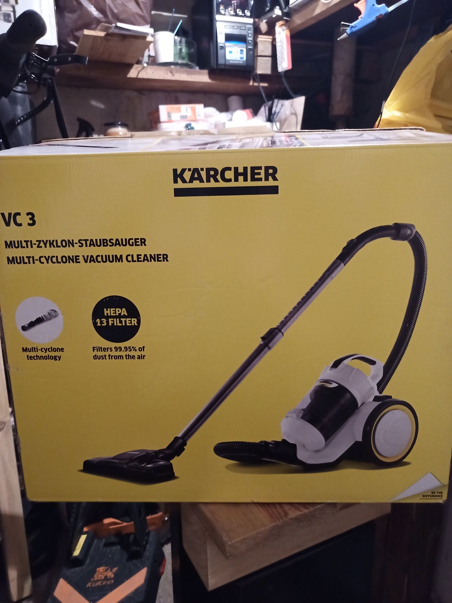 Odkurzacz bezworkowy KARCHER VC 3 1.198-125.0 750W