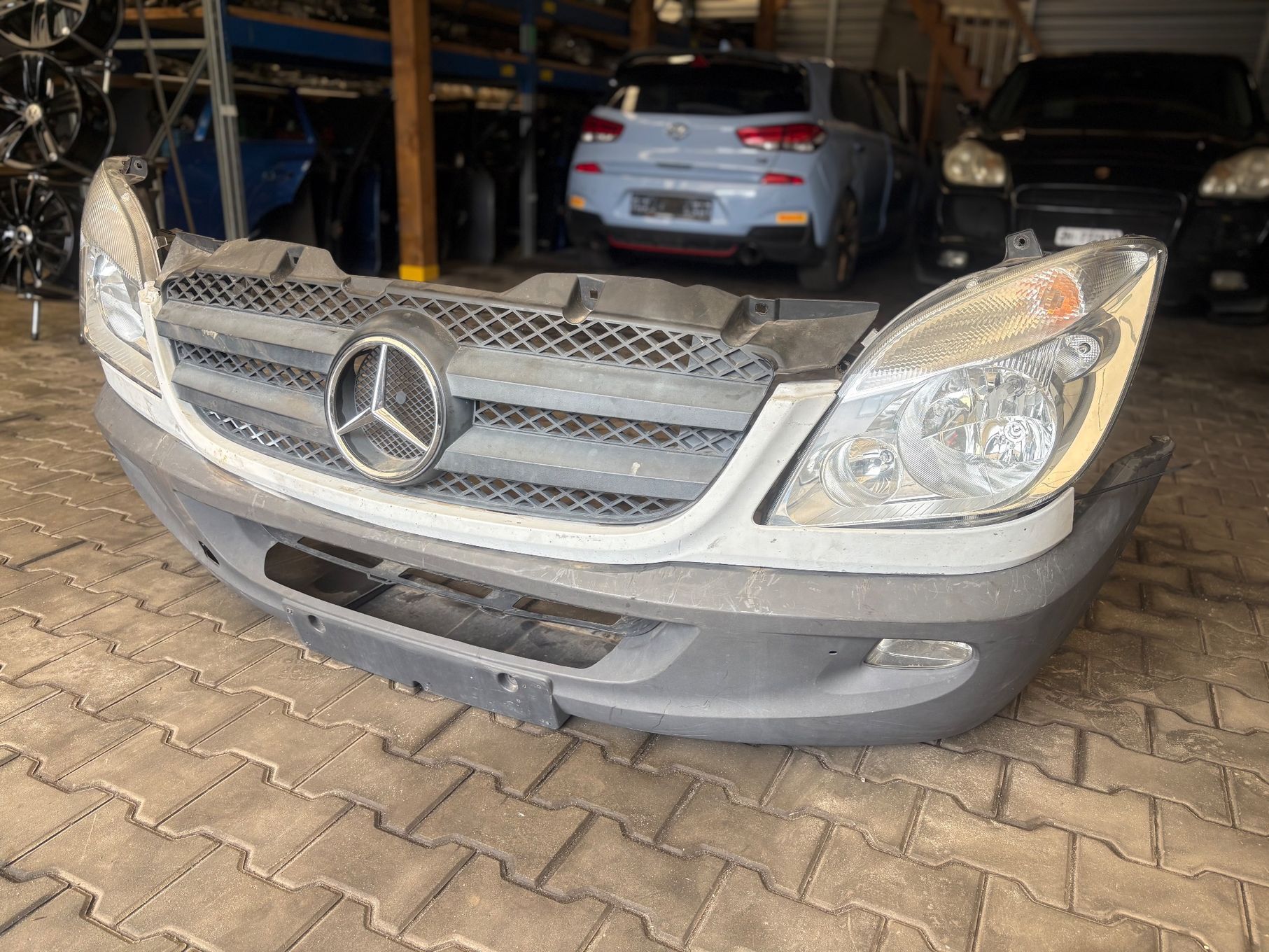 KOMPLETNY PRZÓD MERCEDES SPRINTER 906 ZDERZAK LAMPY EU MASKA BŁOTNIKI PAS 2,2cdi