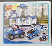 Brick and Fun esquadra de polícia