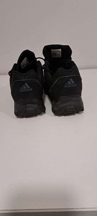 Кросівки adidas traxion