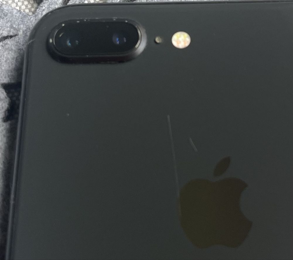 Iphone 8 Plus 64 GB