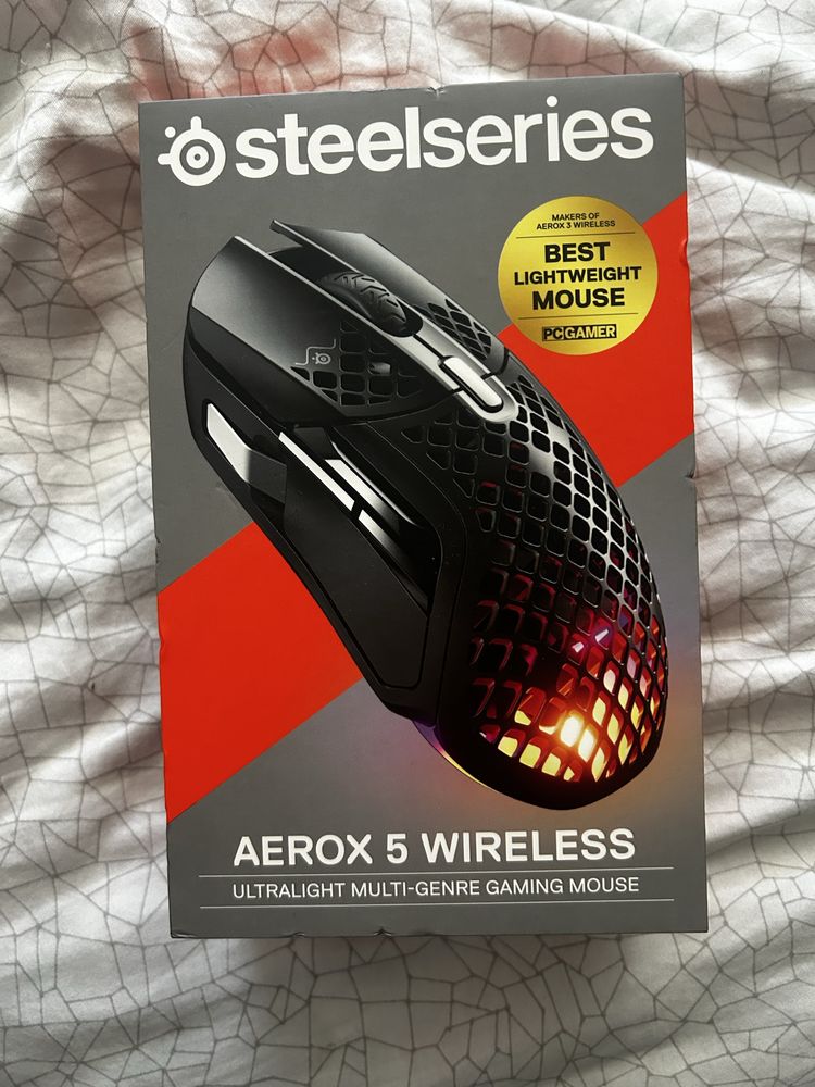 SteelSeries Aerox 5 Wireless – Gamingowa myszka bezprzewodowa