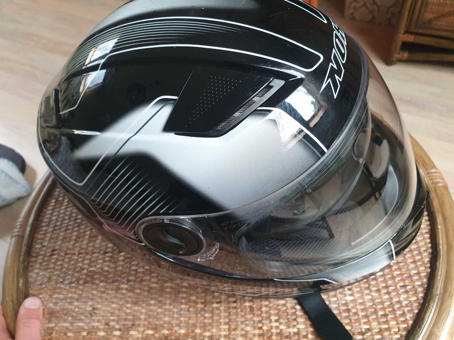 kask motocyklowy szczękowy nox