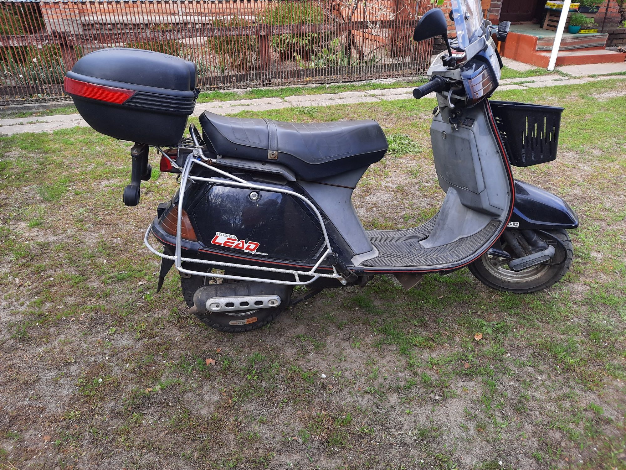 Скутер Honda Lead 80ss