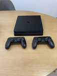 Playstation 4 1 TB com 3 jogos e cabos