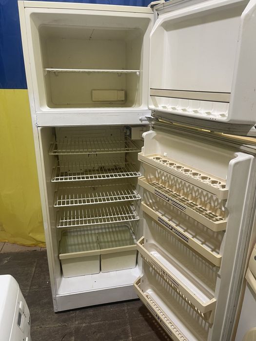 Холодильник Eniem vk02