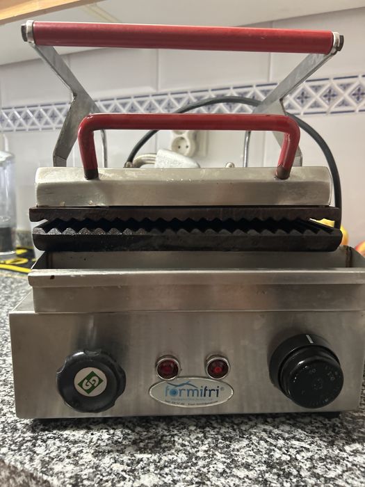 Tostadeira/prensa industrial hotelaria ou TROCA