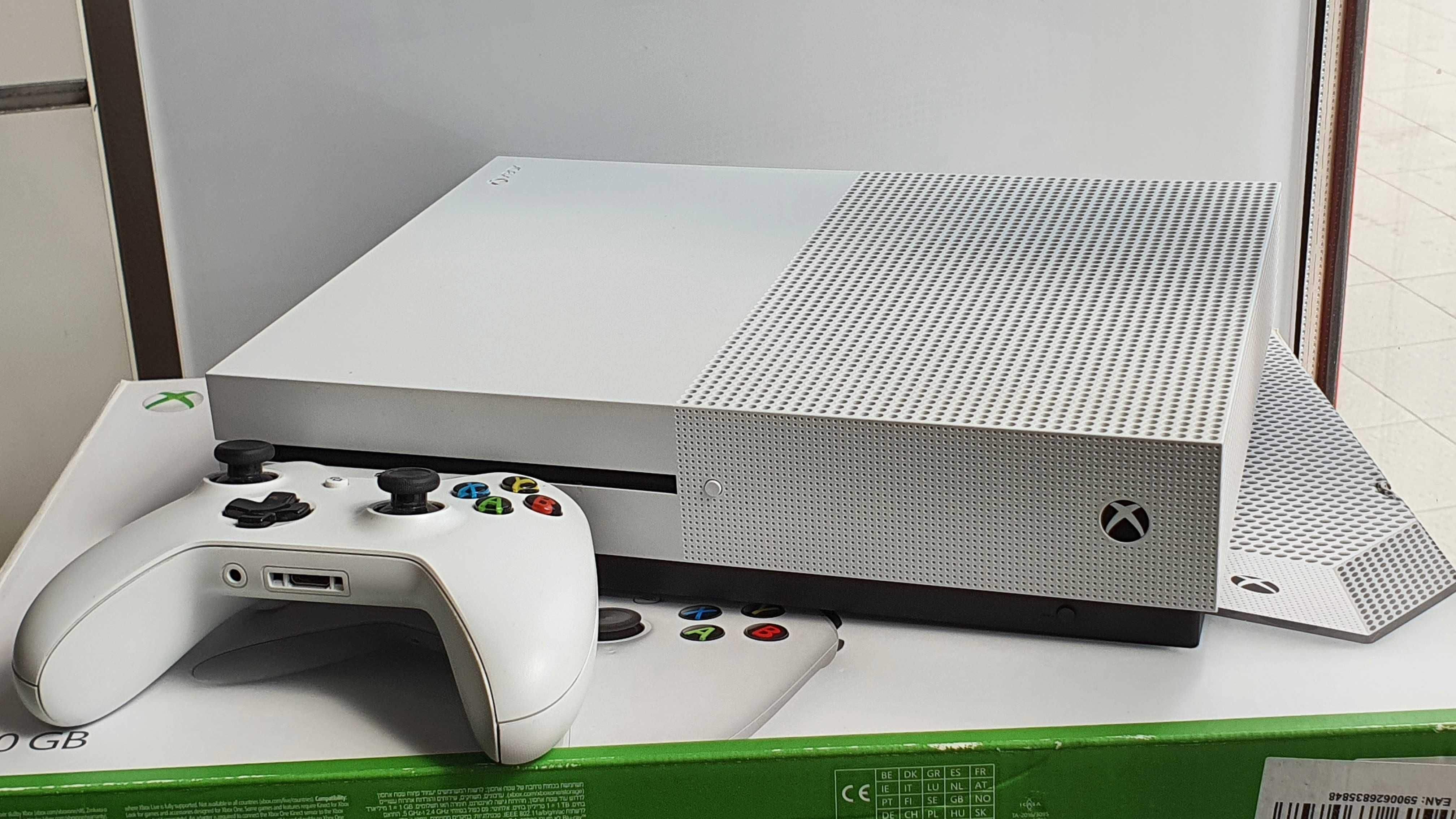 GWARANCJA XBOX One s 500GB Biały +Pad Microsoft+ Call of Duty Cold War