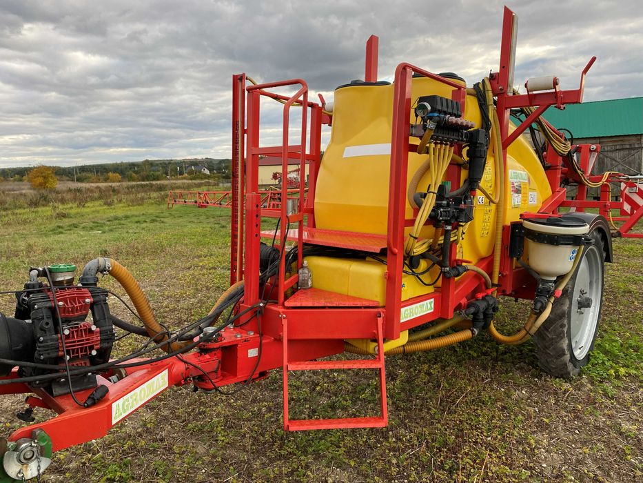 Opryskiwacz 2500l, GPS, komp BRAVO 400s