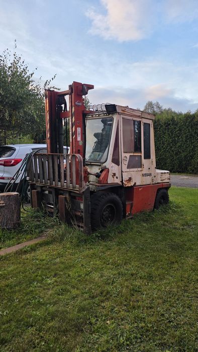 Wózek widłowy nissan 4T