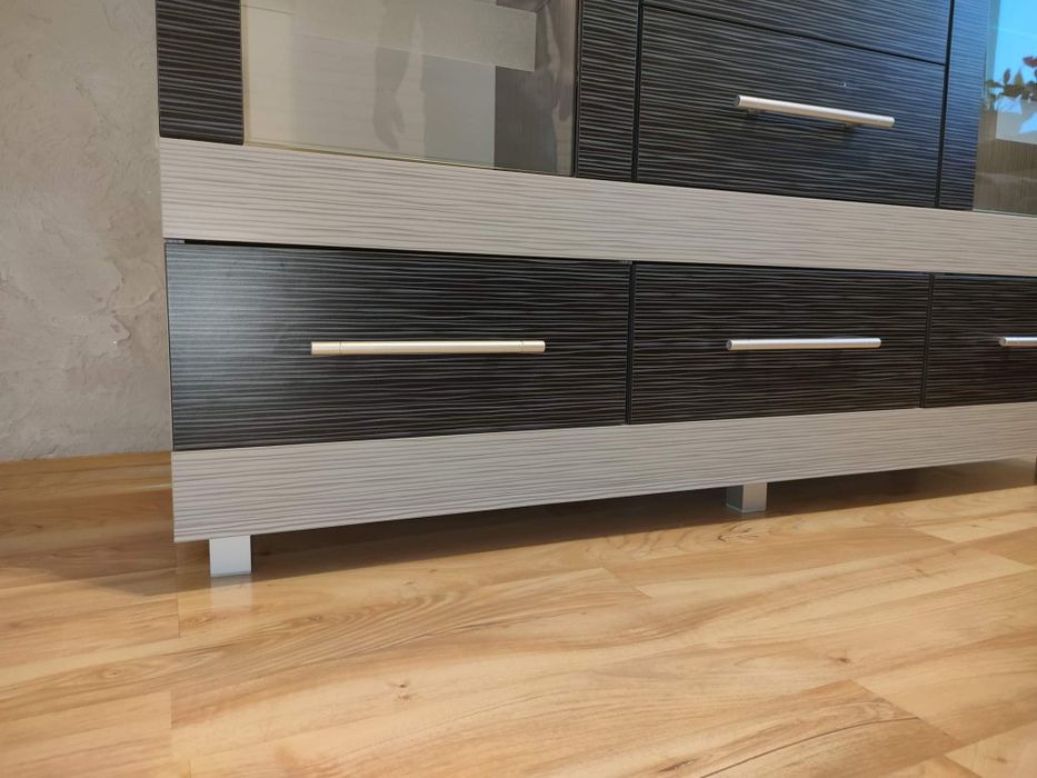 Sprzedam komodę i ławę