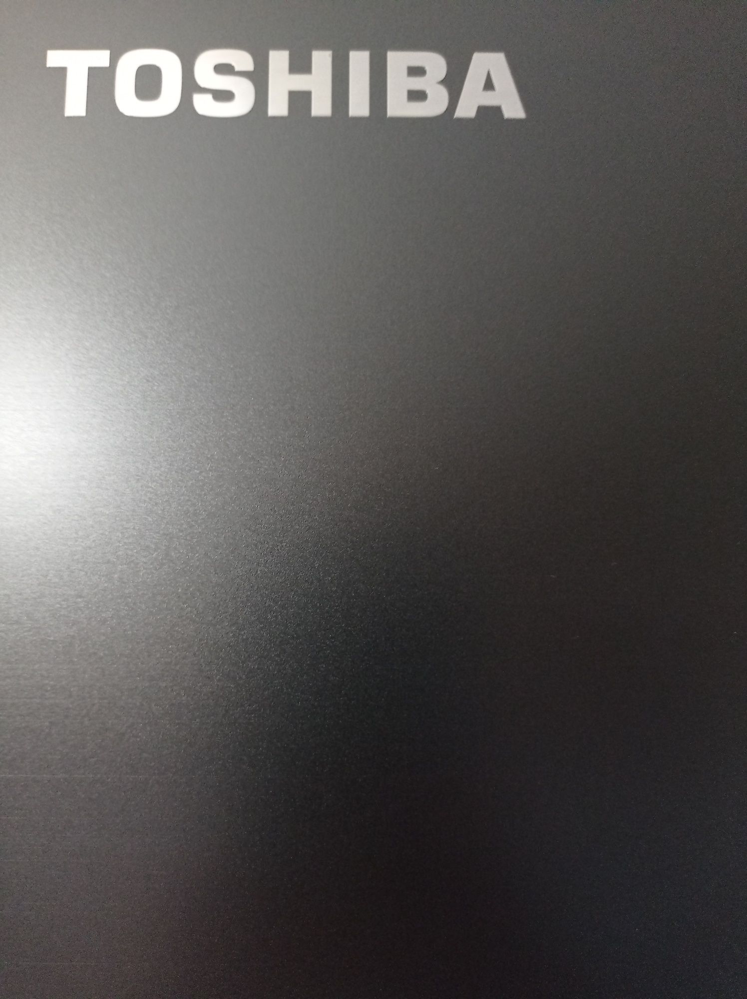 Sprzedam lodówkę toshiba