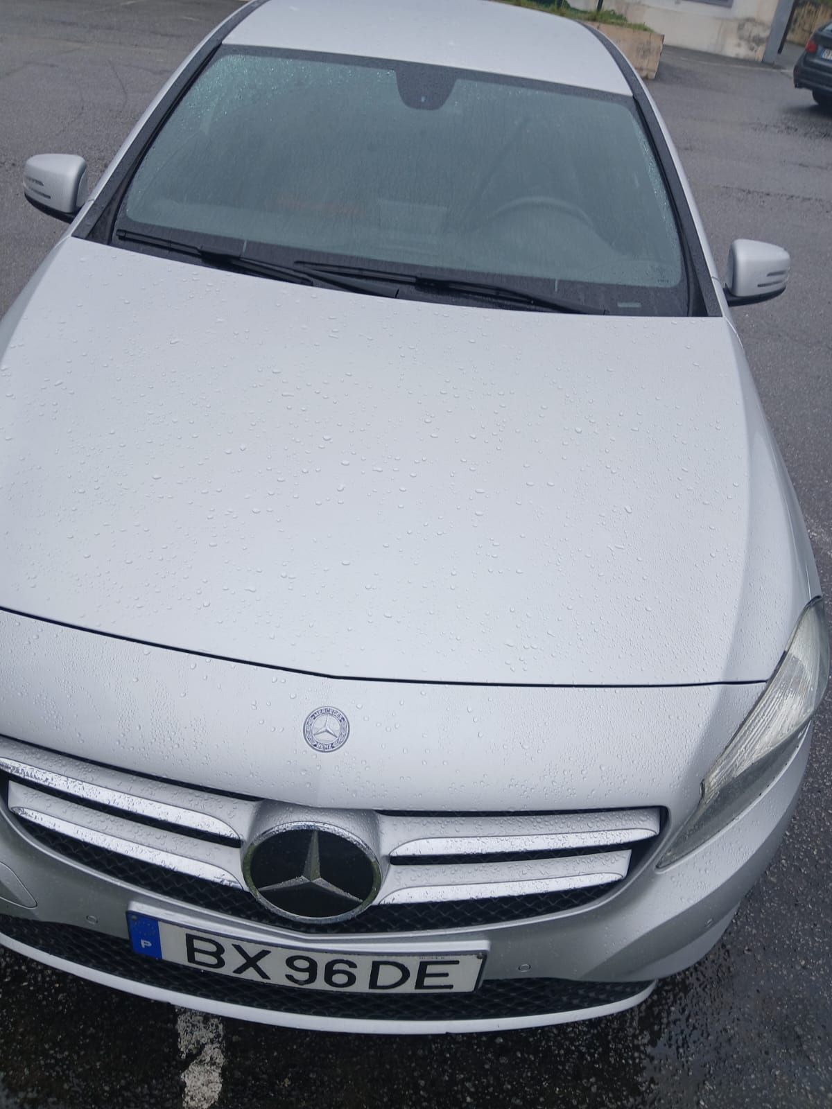 Mercedes- benz class a 180