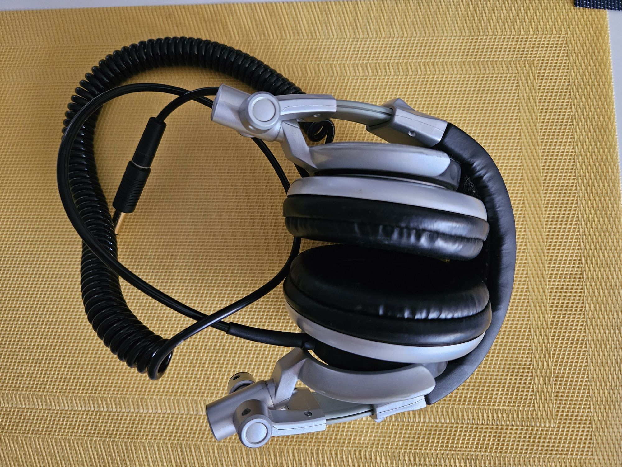 Sluchawki Sony MDR-Z700