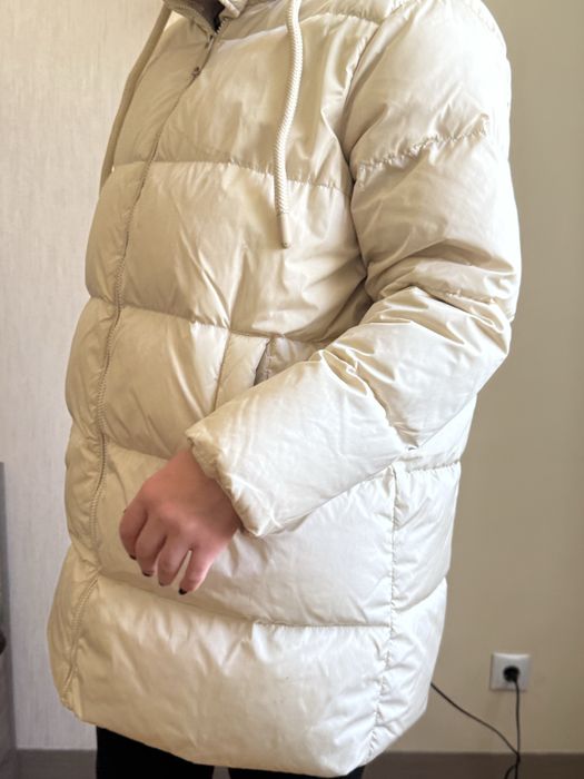 Пухова куртка ZARA