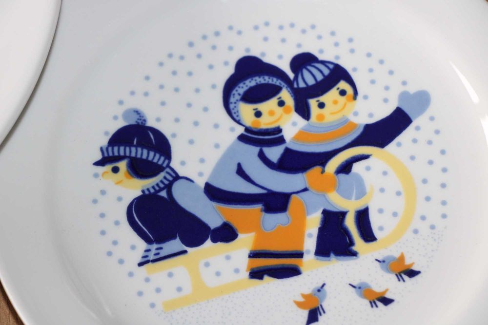 Talerz talerze 2 sztuki dzieci na sankach bałwan zima