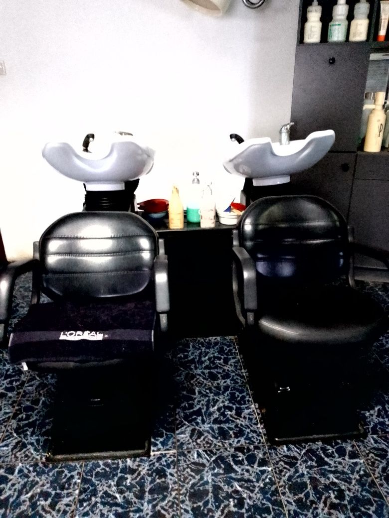 Vende-se Recheio, de cabeleireiro