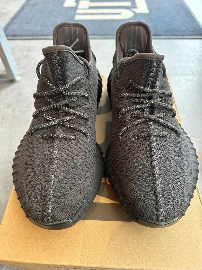 Buty męskie adidasYeezy Boost 350V2 czarny nowy z metką R.44
