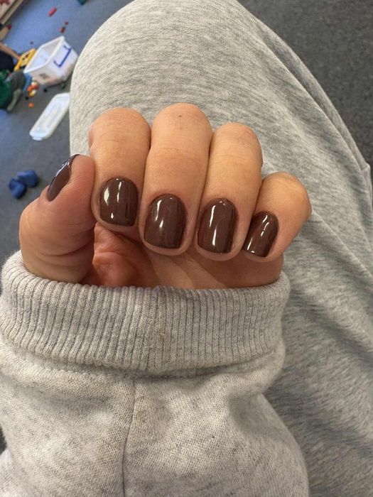 Paznokcie hybrydowe/ przedłużane