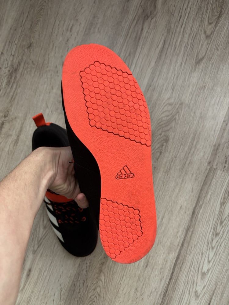 Взуття для тренажерного залу Adidas Powerlift 4 чорний 2021
