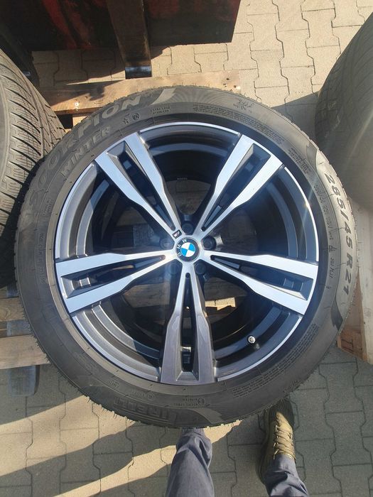 Koła z oponami zimowymi BMW X7 285/45 R21 113V polski salon