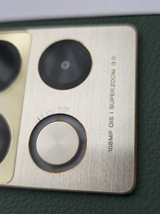 Телефон Infinix note 40 pro 8/256