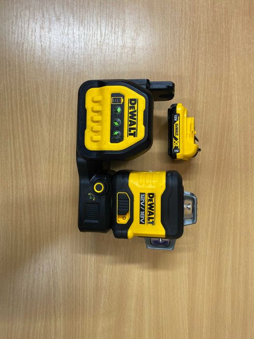 DEWALT DCE089G18 Laser wieloliniowy 3X360 zielony 12/18V + aku 2021r