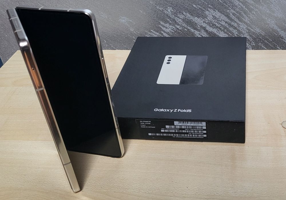 Samsung Galaxy Z Fold 5  12/512GB