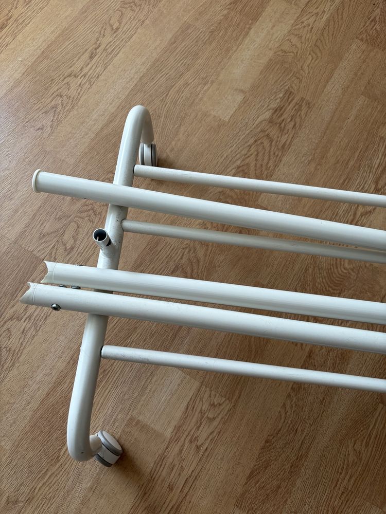 Suporte para cabides ikea