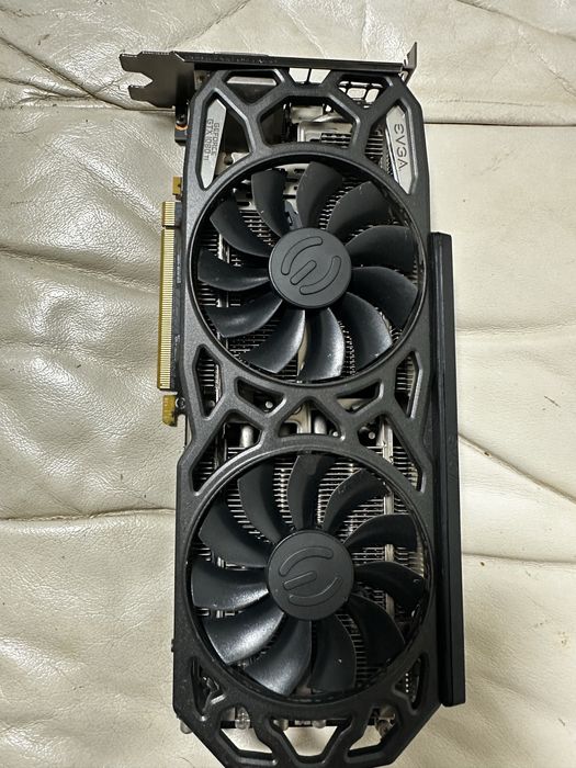 Відеокарта EVGA GeForce GTX 1080 TI