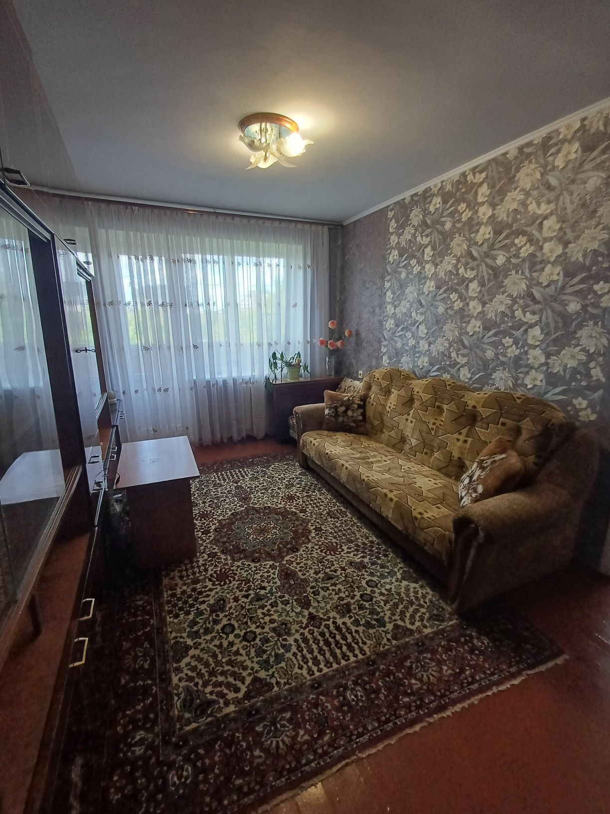 Продам 3х кімнатну на Довженко