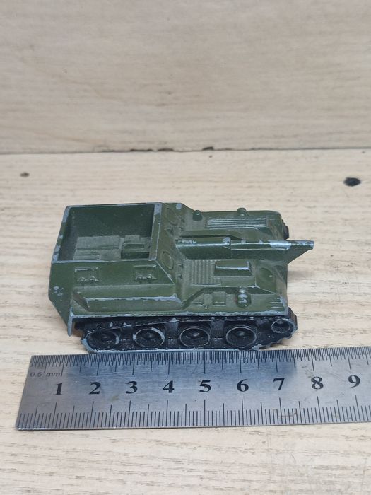 Военная техника, самоходка САУ