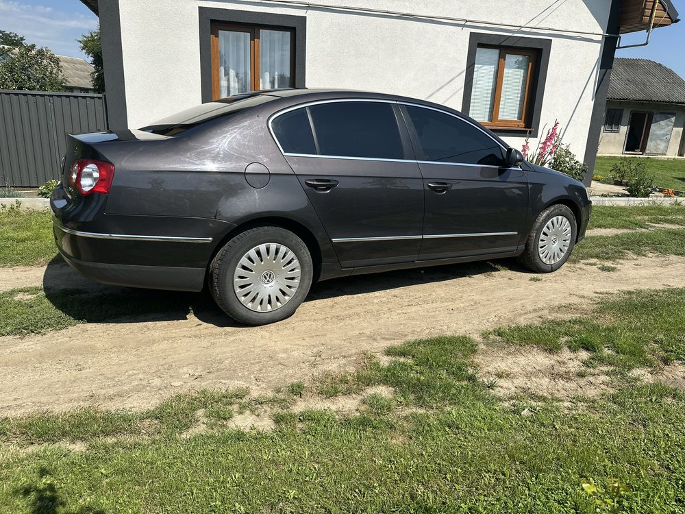Продам машину  фольксваген пасат б 6