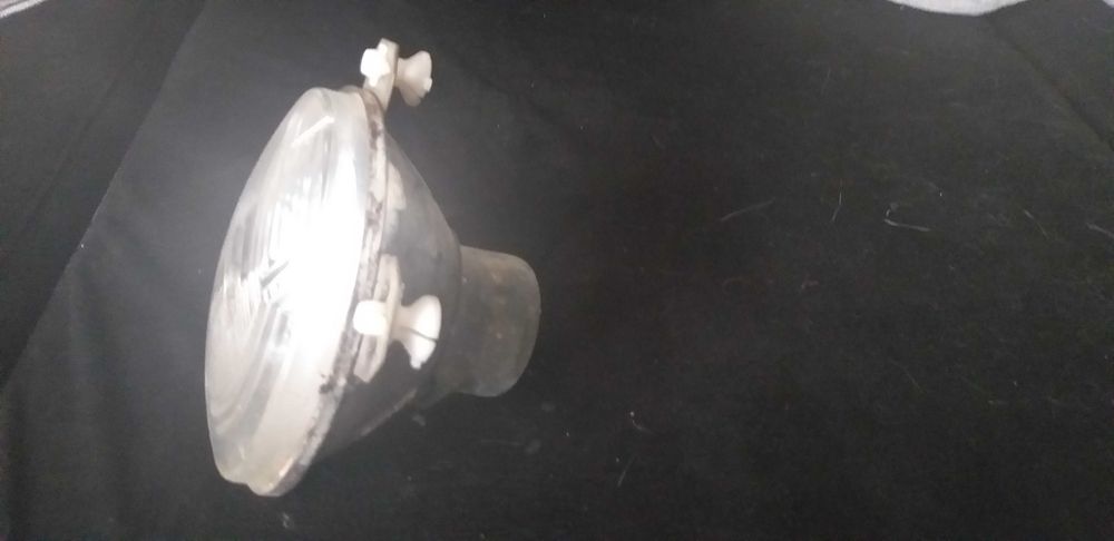 farol principal Suzuki samurai