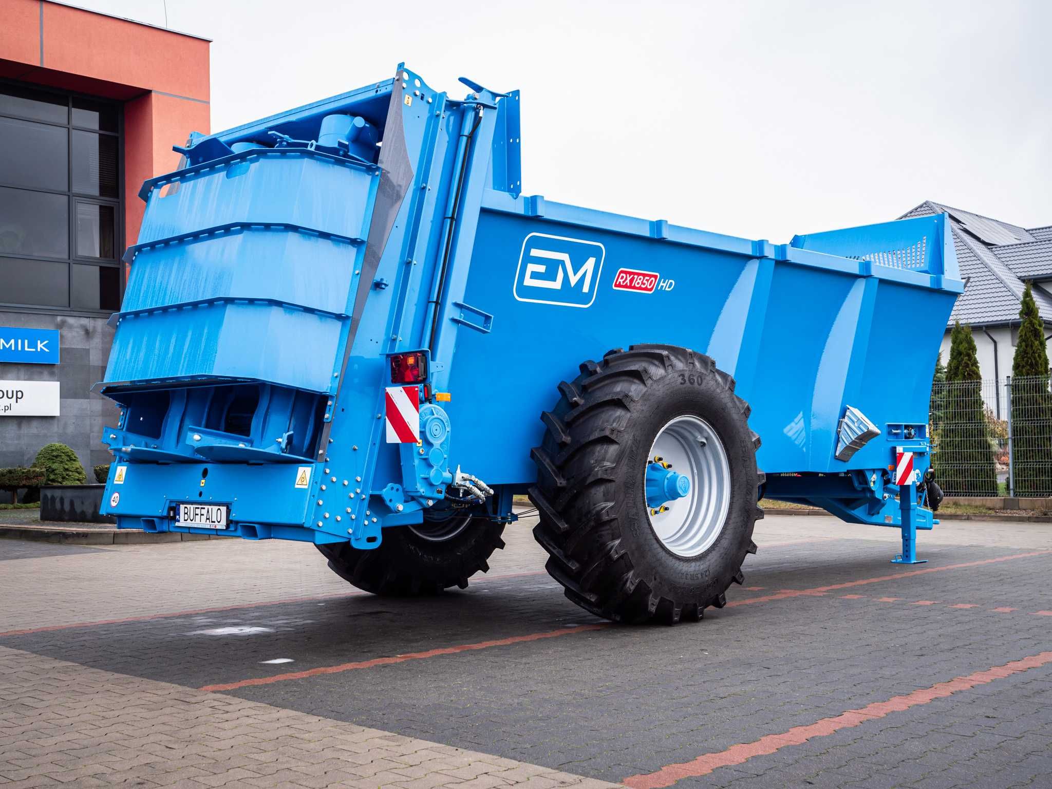 Rozrzutnik obornika EUROMILK Buffalo RX 1850 HD 18,1 m3