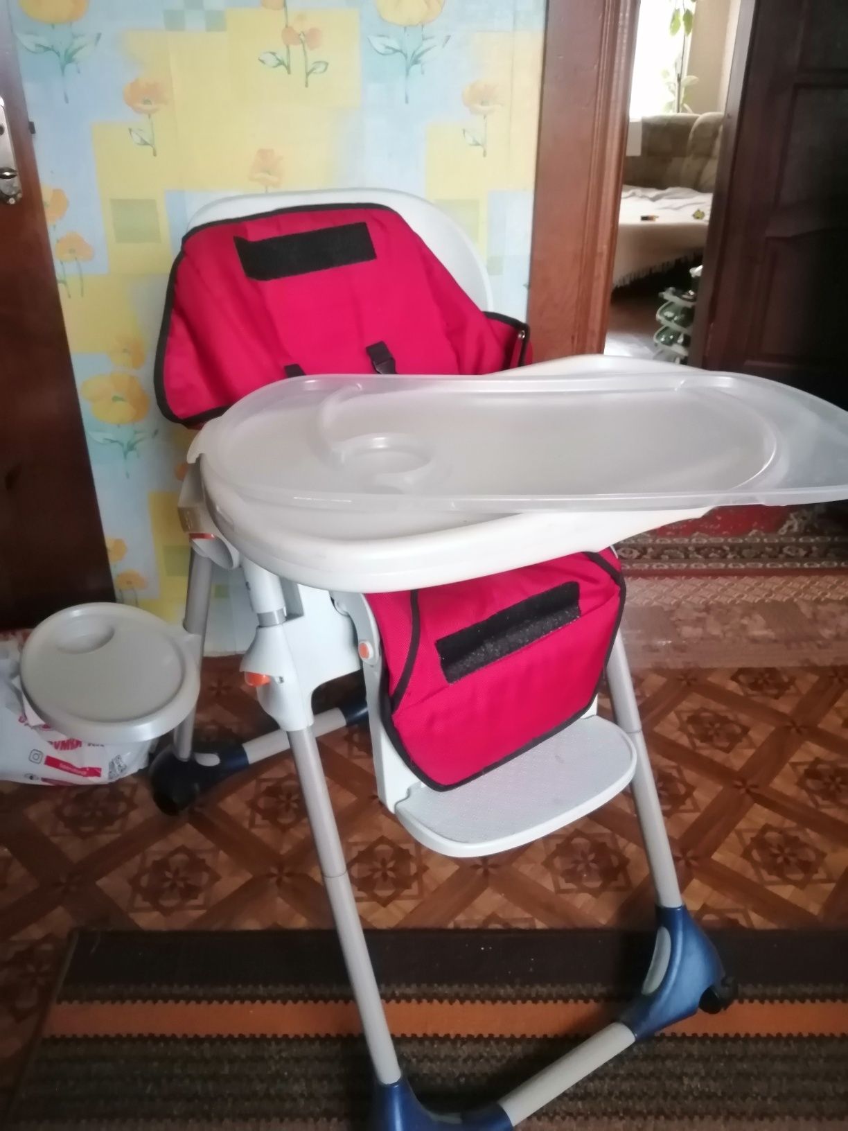 Дитяче кресло для годування Chicco