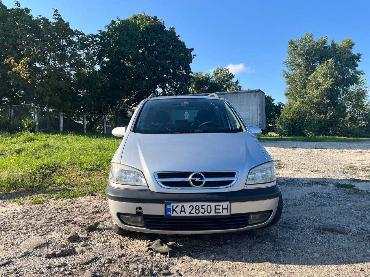 Opel Zafira | Опель Зафіра | 2004 року