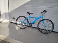 Bicicleta azul boa